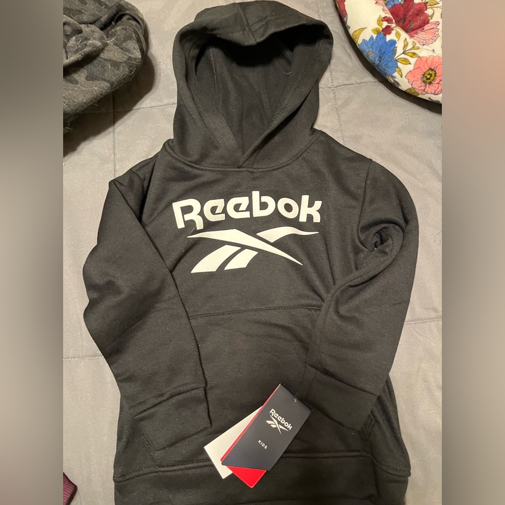 Reebok hoodie 3t